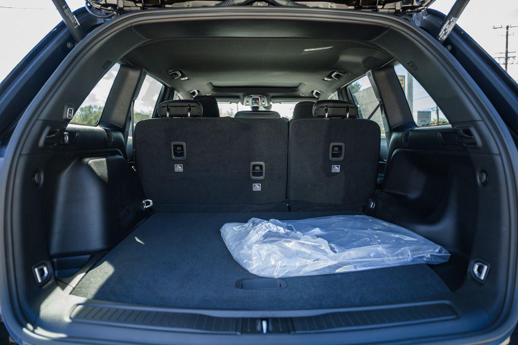 new 2025 Jeep Grand Cherokee car, priced at $38,435