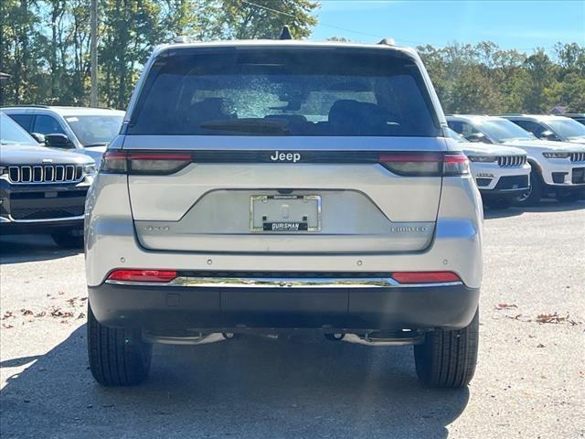 new 2025 Jeep Grand Cherokee car, priced at $40,782