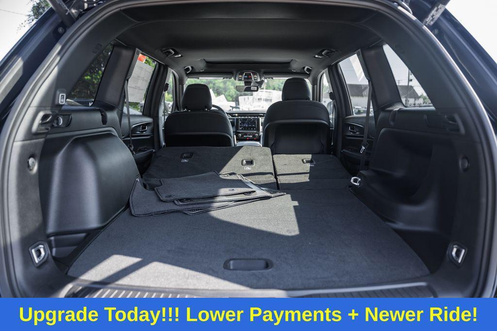 new 2025 Jeep Grand Cherokee car, priced at $38,531