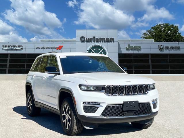 new 2025 Jeep Grand Cherokee car, priced at $38,662