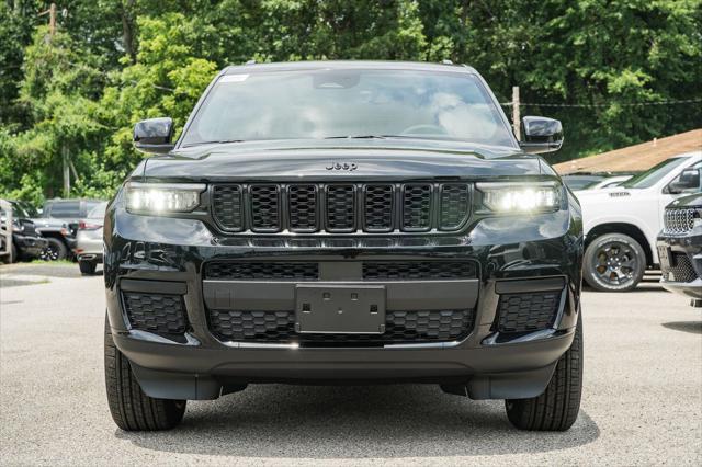 new 2025 Jeep Grand Cherokee L car, priced at $37,405