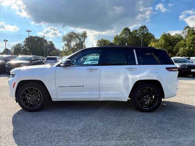 new 2025 Jeep Grand Cherokee car, priced at $61,154