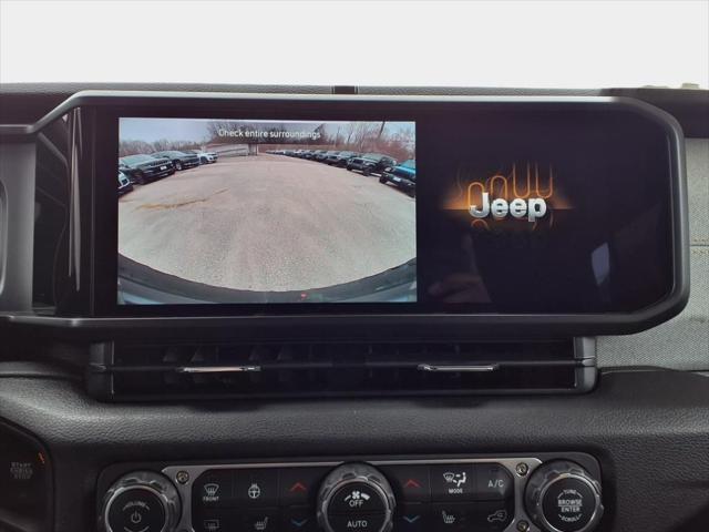 new 2025 Jeep Wrangler car, priced at $43,999
