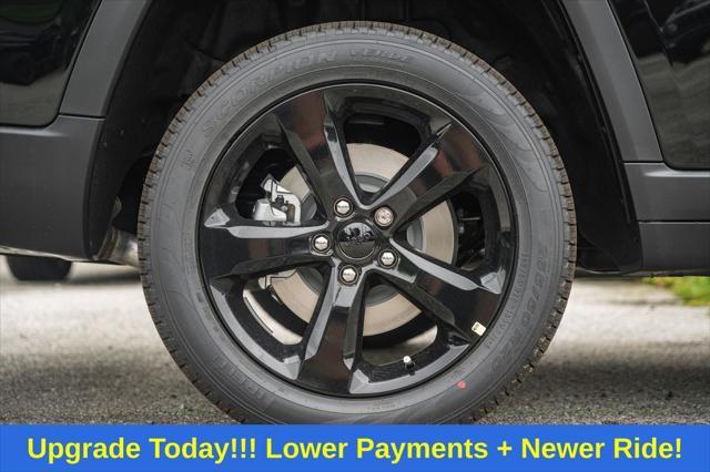 new 2025 Jeep Grand Cherokee L car, priced at $45,273