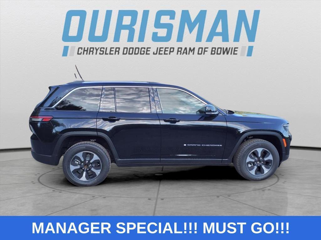 new 2024 Jeep Grand Cherokee 4xe car, priced at $50,150