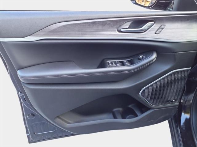 new 2024 Jeep Grand Cherokee 4xe car, priced at $45,580