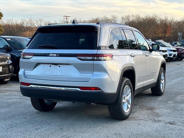 new 2025 Jeep Grand Cherokee car, priced at $32,236