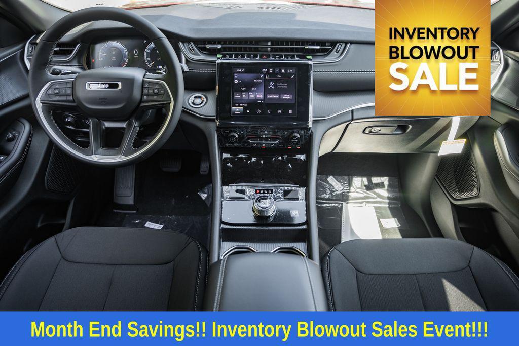 new 2025 Jeep Grand Cherokee car, priced at $39,031