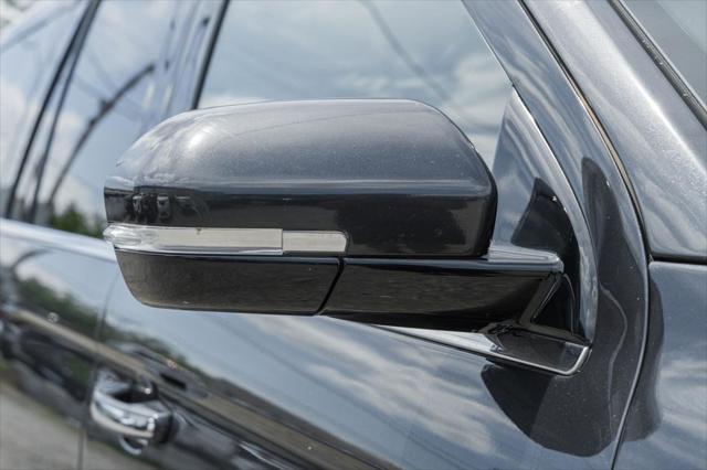 used 2023 Ford Expedition car, priced at $35,500
