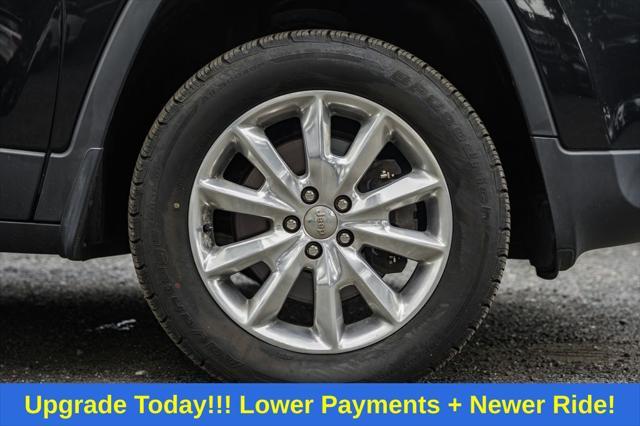 used 2016 Jeep Cherokee car, priced at $14,500