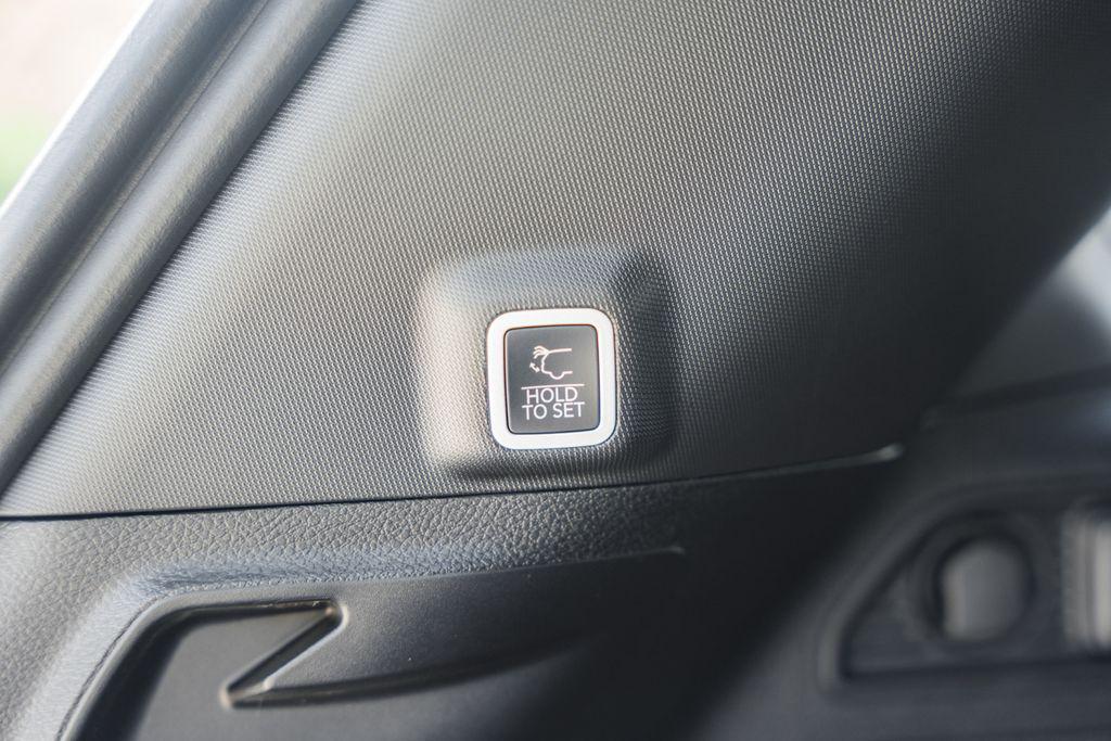 new 2025 Jeep Grand Cherokee car, priced at $37,031