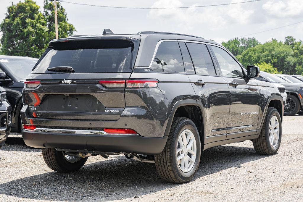 new 2025 Jeep Grand Cherokee car, priced at $37,031