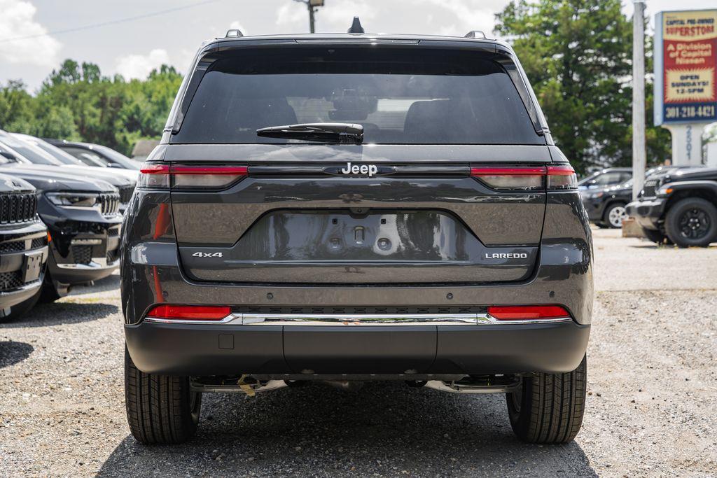 new 2025 Jeep Grand Cherokee car, priced at $37,031
