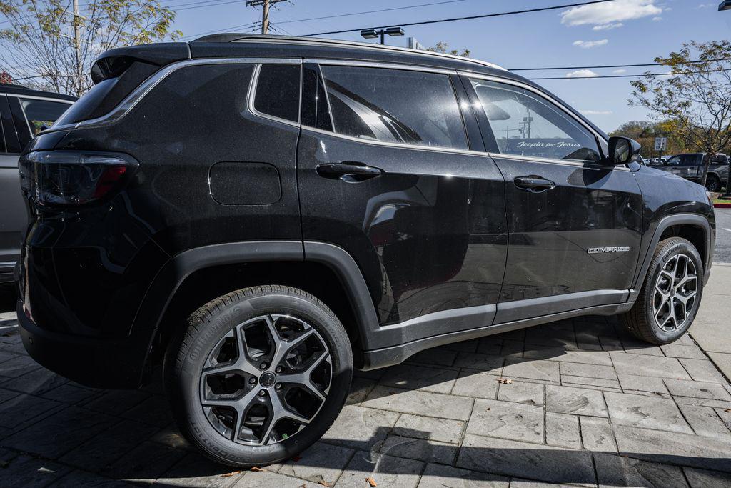 new 2026 Jeep Compass car, priced at $29,921