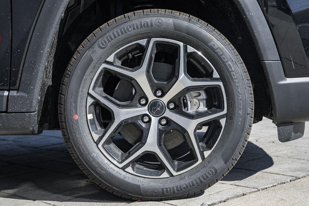 new 2026 Jeep Compass car, priced at $29,921