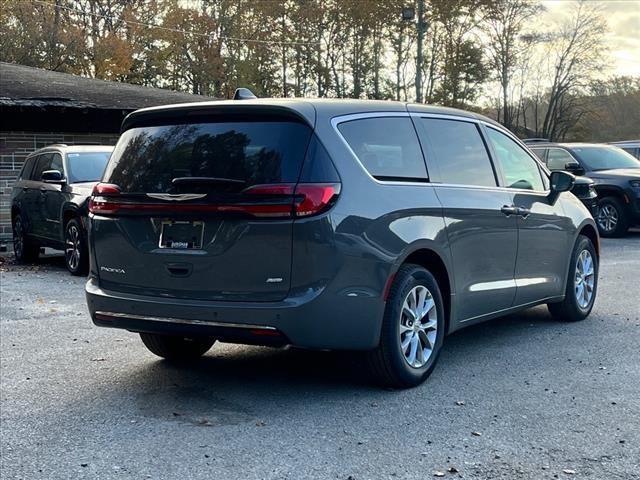 new 2025 Chrysler Pacifica car, priced at $40,419