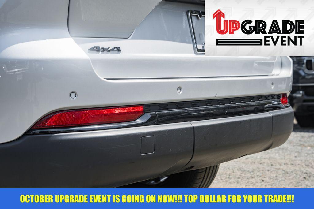 used 2024 Jeep Grand Cherokee car, priced at $28,500