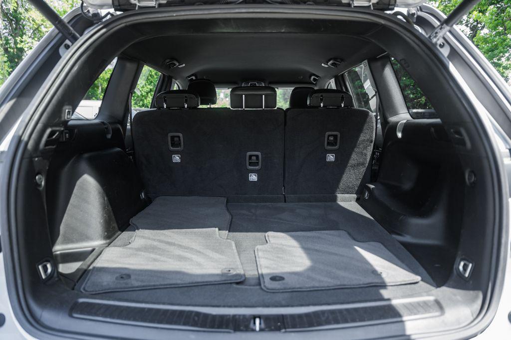 used 2024 Jeep Grand Cherokee car, priced at $27,000