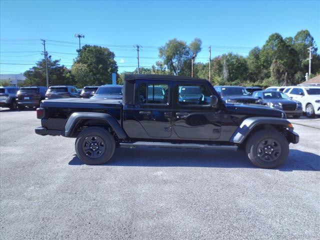 new 2024 Jeep Gladiator car, priced at $34,050