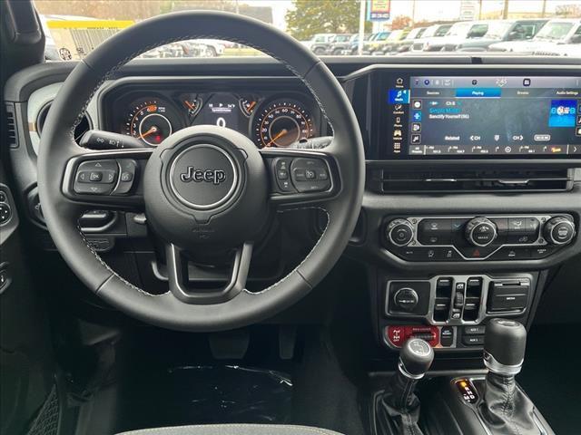 new 2025 Jeep Wrangler car, priced at $41,268