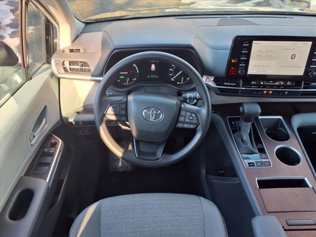 used 2024 Toyota Sienna car, priced at $39,000