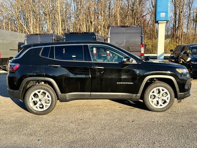 new 2025 Jeep Compass car, priced at $25,281