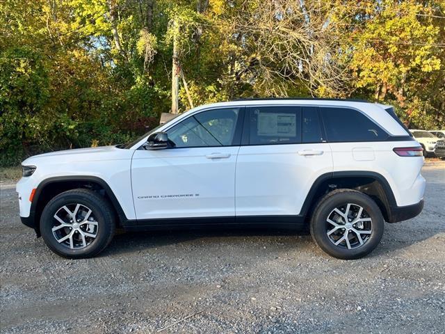 new 2025 Jeep Grand Cherokee car, priced at $39,162