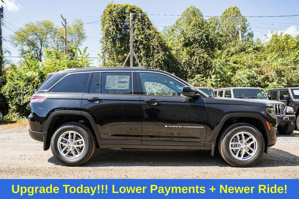 new 2025 Jeep Grand Cherokee car, priced at $37,914
