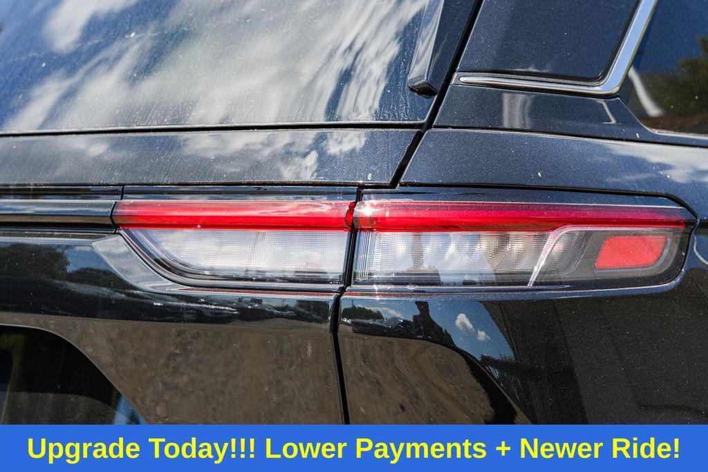 new 2025 Jeep Grand Cherokee car, priced at $37,914
