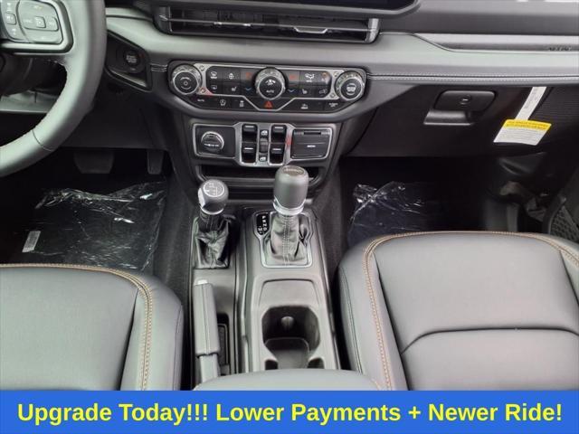 new 2025 Jeep Gladiator car, priced at $47,031