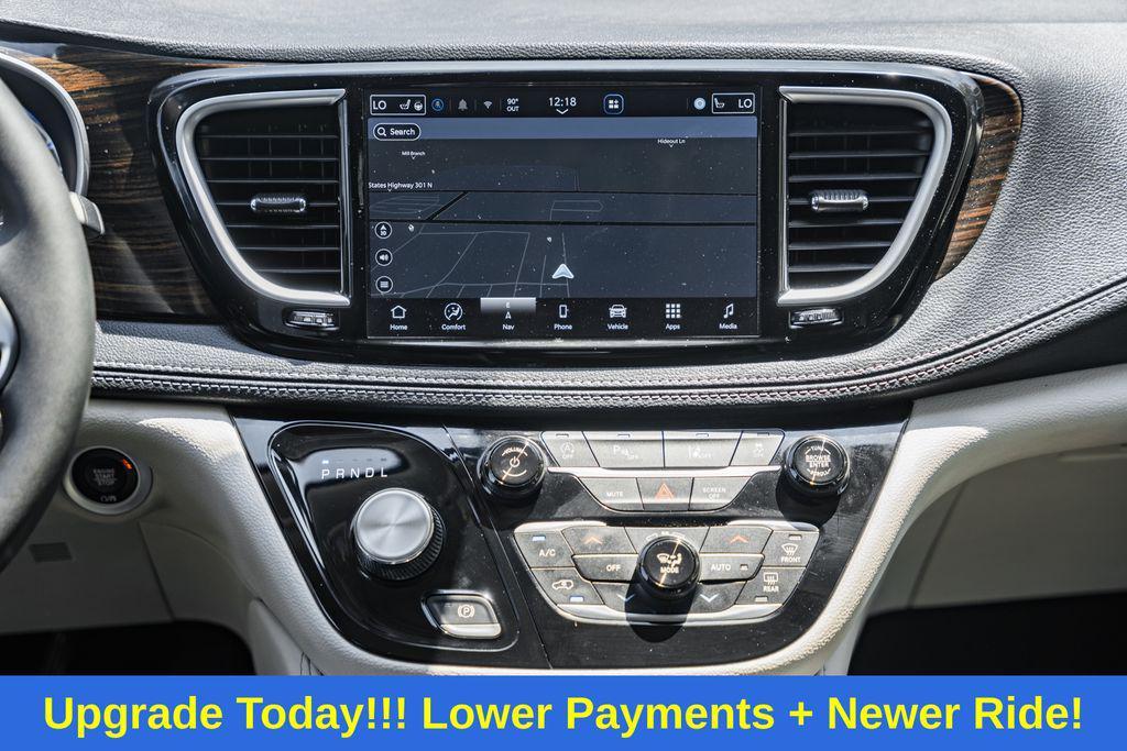 used 2023 Chrysler Pacifica car, priced at $27,000