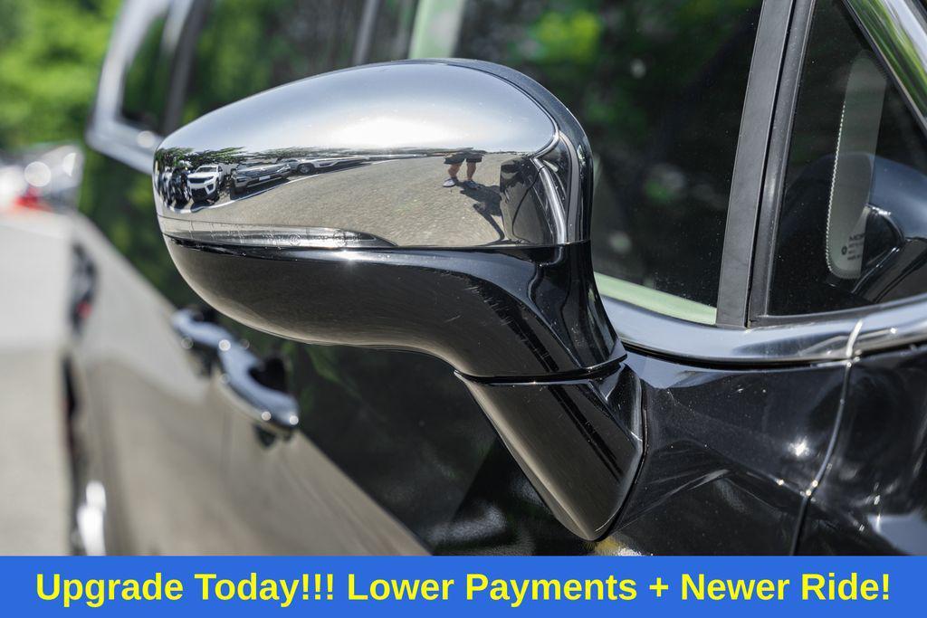used 2023 Chrysler Pacifica car, priced at $27,000