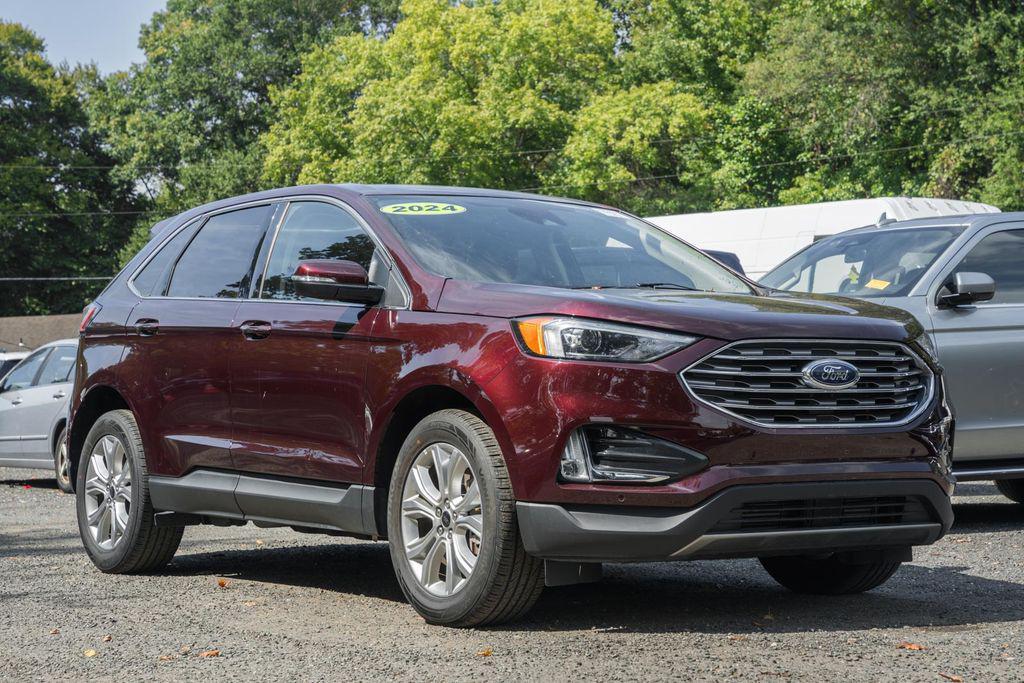 used 2024 Ford Edge car, priced at $25,500