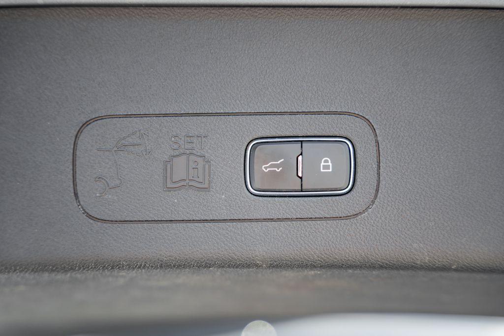 used 2023 Lincoln Aviator car, priced at $44,000