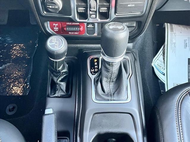 new 2025 Jeep Wrangler car, priced at $45,464