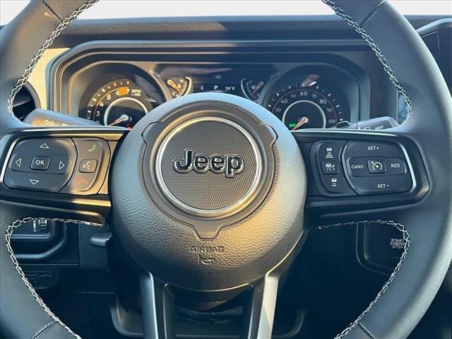 new 2025 Jeep Wrangler car, priced at $45,464