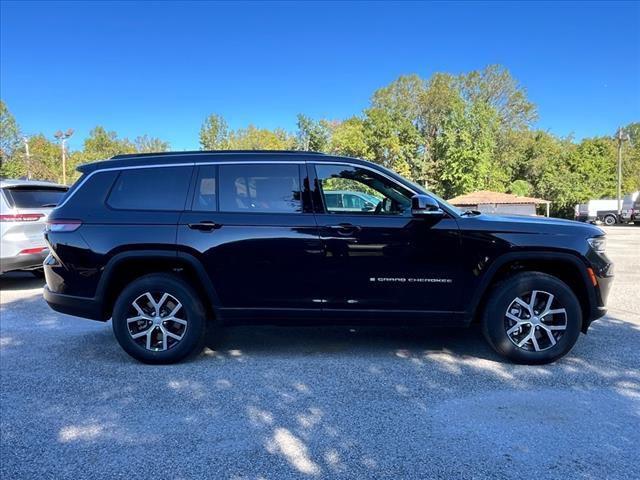 new 2025 Jeep Grand Cherokee L car, priced at $45,747