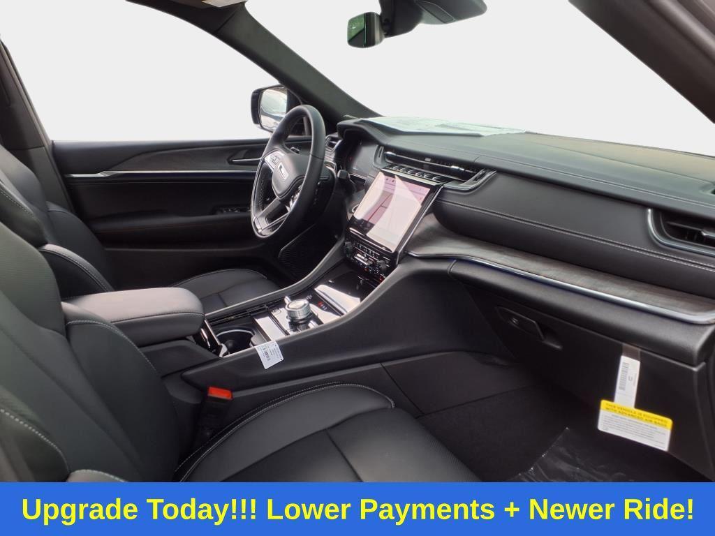 new 2025 Jeep Grand Cherokee car, priced at $58,018