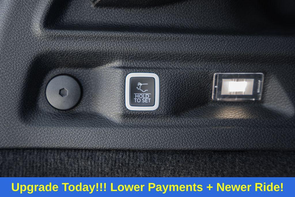 new 2025 Jeep Grand Cherokee L car, priced at $66,093