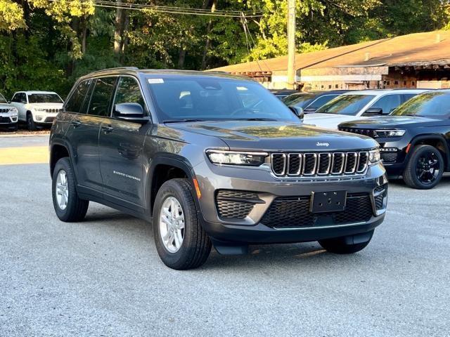 new 2025 Jeep Grand Cherokee car, priced at $33,906