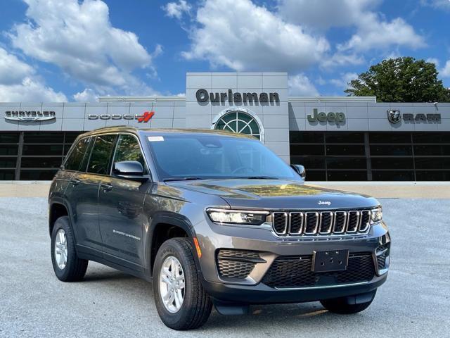 new 2025 Jeep Grand Cherokee car, priced at $33,940