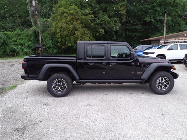 new 2024 Jeep Gladiator car, priced at $42,193