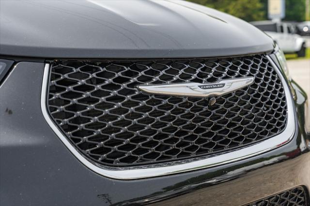used 2023 Chrysler Pacifica car, priced at $20,500