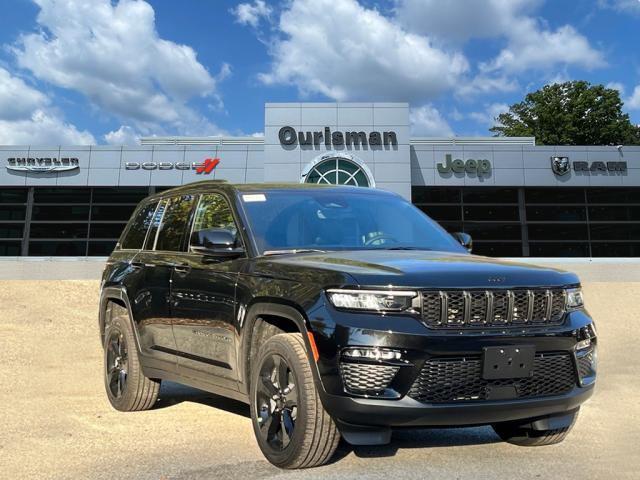 new 2025 Jeep Grand Cherokee car, priced at $42,017