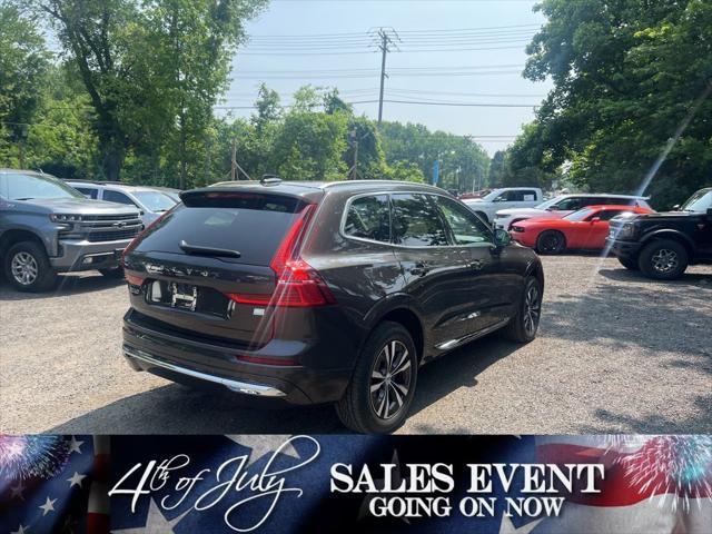 used 2022 Volvo XC60 Recharge Plug-In Hybrid car, priced at $31,000