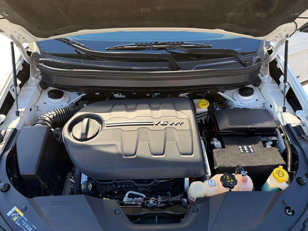 used 2021 Jeep Cherokee car, priced at $17,500