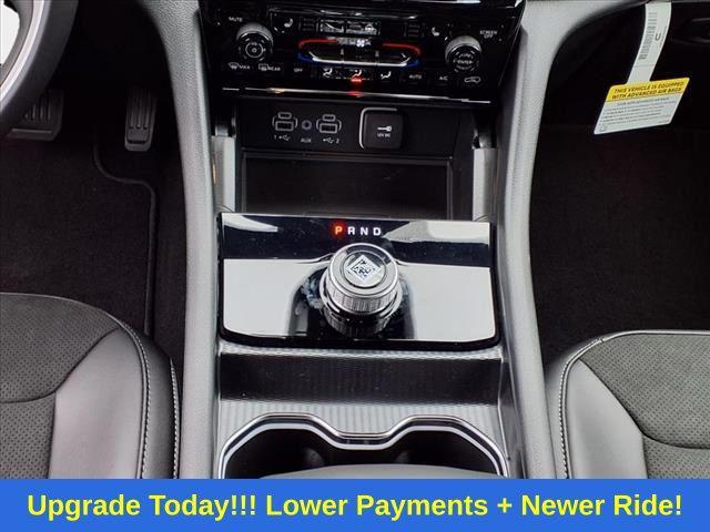 new 2025 Jeep Grand Cherokee car, priced at $38,207