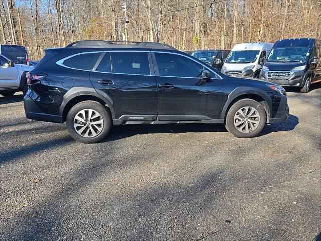 used 2025 Subaru Outback car, priced at $31,000