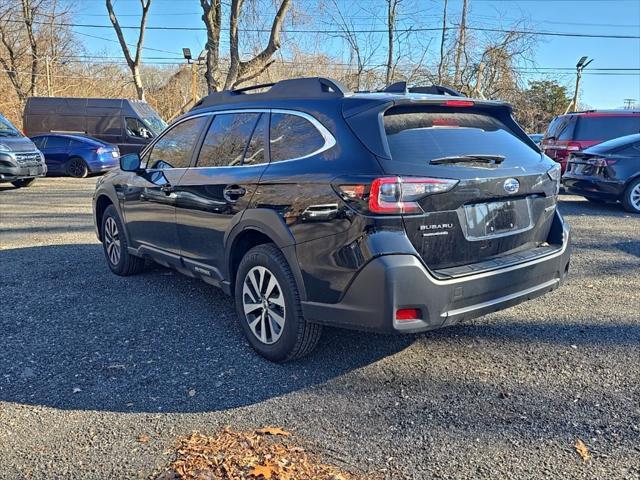 used 2025 Subaru Outback car, priced at $31,000