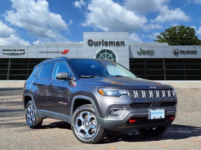 used 2022 Jeep Compass car, priced at $20,000